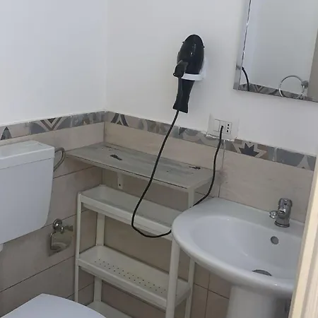 Giove גיארדיני נאקסוס